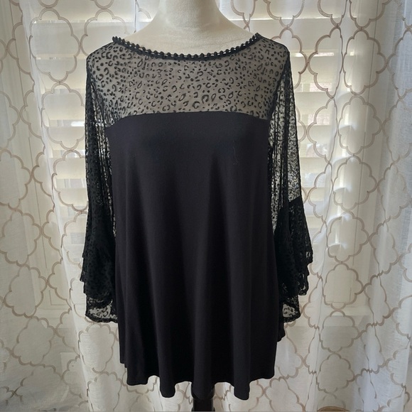 Emerald Brand Black Semi Sheer Top Yoke  Flutter Sleeves Mase In US Size M - Picture 1 of 9